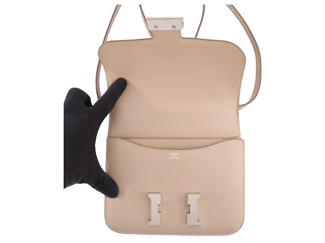 Hermès Borsa a tracolla Hermes Mini Constance 3 in pelle Swift Argile - Ansicht 6