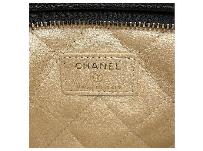Borsa a tracolla con catena in pelle nera Chanel Nero - vista 15