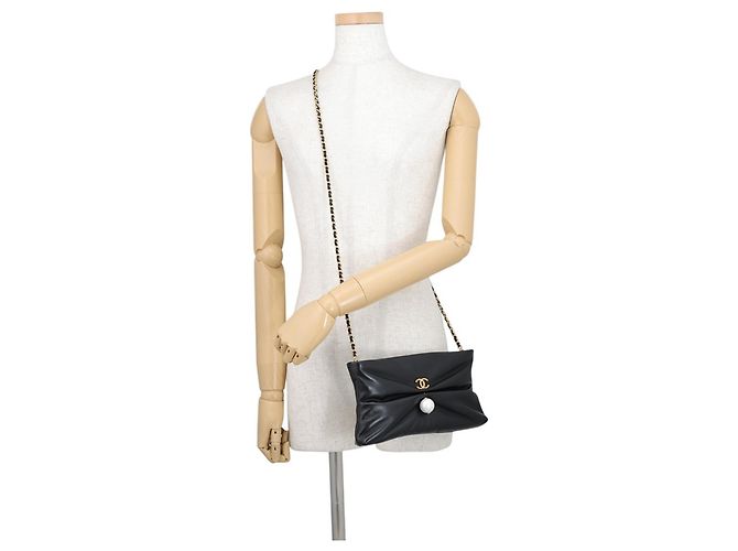 Borsa a tracolla con catena in pelle nera Chanel Nero - vista 5