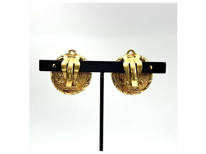 Orecchini a clip cerchio vintage Chanel Bianco D'oro - vista 3
