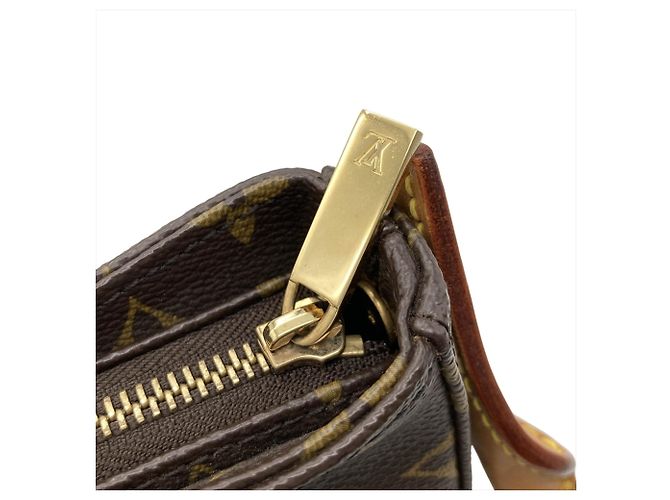 Borsa a mano Louis Vuitton Looping MM Marrone - vista 10
