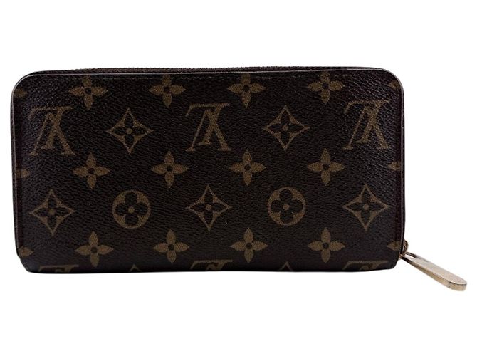 Cartera Zippy Louis Vuitton Vivienne Castaño Monograma - vista 2