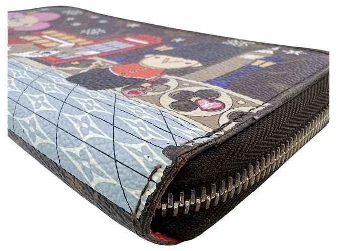 Cartera Zippy Louis Vuitton Vivienne Castaño Monograma - vista 4