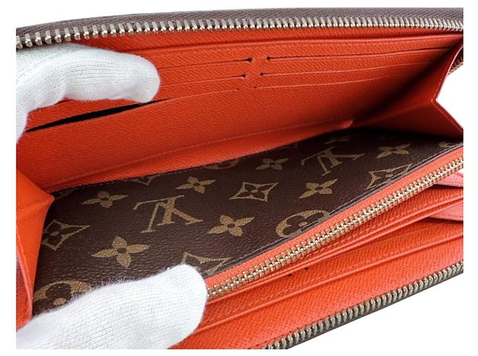 Cartera Zippy Louis Vuitton Vivienne Castaño Monograma - vista 7