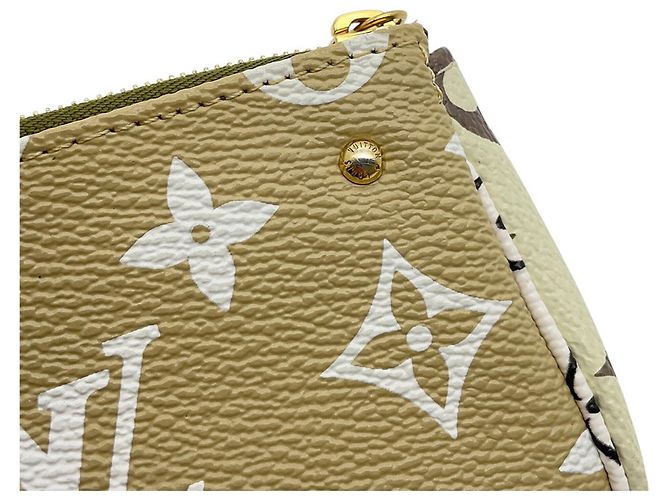 Louis Vuitton Monogram Giant Mini Pochette Accessoires Beige Khaki - Ansicht 8