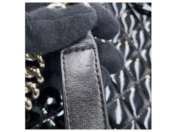 Boy Borsa a tracolla Chanel Black Matelassé con catena Nero - vista 14