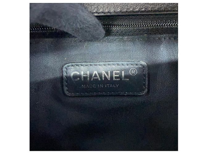 Boy Borsa a tracolla Chanel Black Matelassé con catena Nero - vista 17