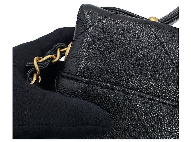 Borsa a tracolla con catena Chanel Matelassé Nero - vista 10