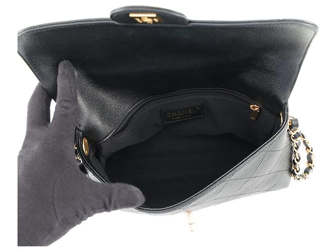 Borsa a tracolla con catena Chanel Matelassé Nero - vista 6