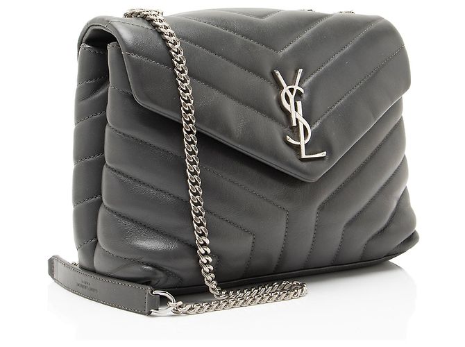 Borsa a tracolla Small LouLou in pelle di vitello matelassé con monogramma Saint Laurent Grigio - vista 2