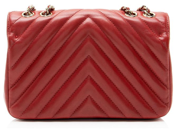 Gabrielle Borsa Mini Flap Statement in vitello Chevron Chanel Rosso - vista 3