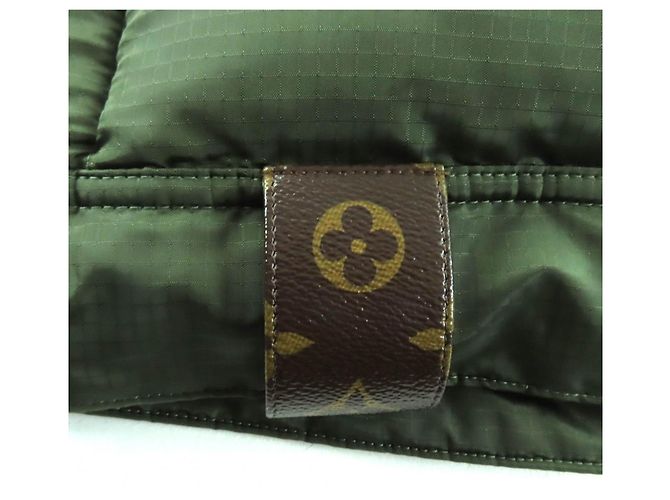 Chaleco de nailon con plumón Louis Vuitton Verde - vista 7
