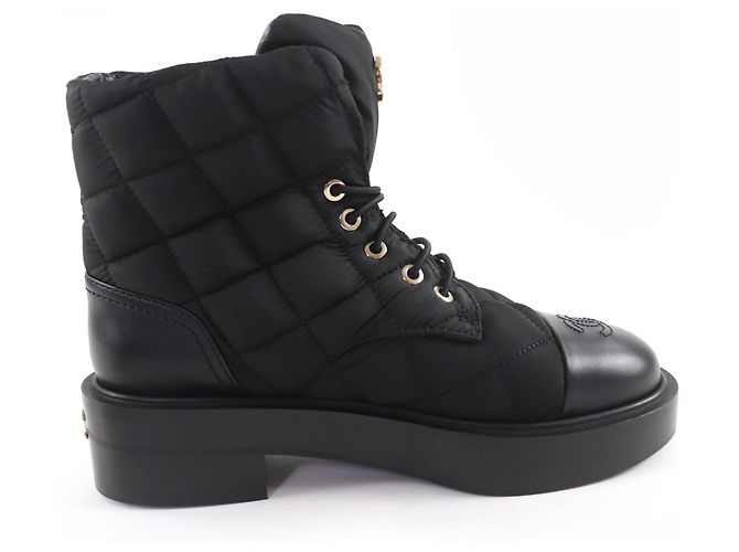 Chanel COCO Mark gesteppte Leder- Stiefeletten Schwarz - Ansicht 6