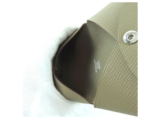 Hermès Tarjetero Hermes Calvi Epsom Castaño - vista 6
