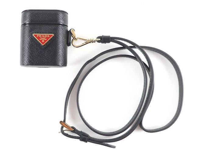 Prada 1ZD002 Saffiano Leather AirPods Case Black - view 2