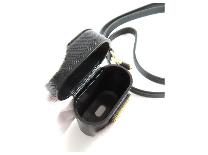 Prada 1ZD002 Saffiano Leather AirPods Case Black - view 9