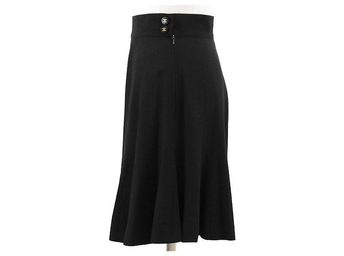 Pantalones cortos de lana Chanel P04646 Negro - vista 5