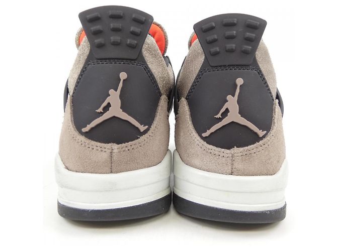 Autre Marque Sneakers Nike Jordan Nero Beige - vista 5