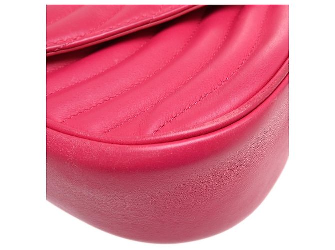 Louis Vuitton New Wave Chain Quilted Leather MM Rosa - vista 7