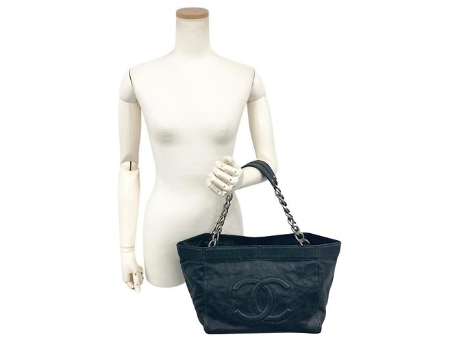 Borsa Tote con catena Chanel in pelle di vitello martellata nera Nero - vista 15