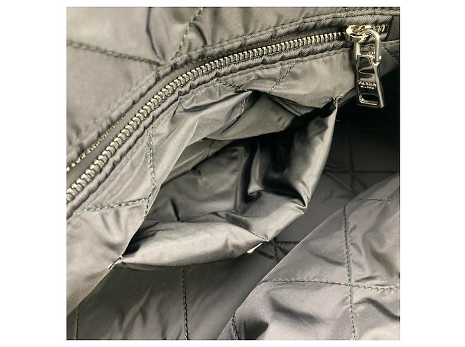 Bolsa de Mão 2-Way Prada Tessuto Bomber Preto - vista 11