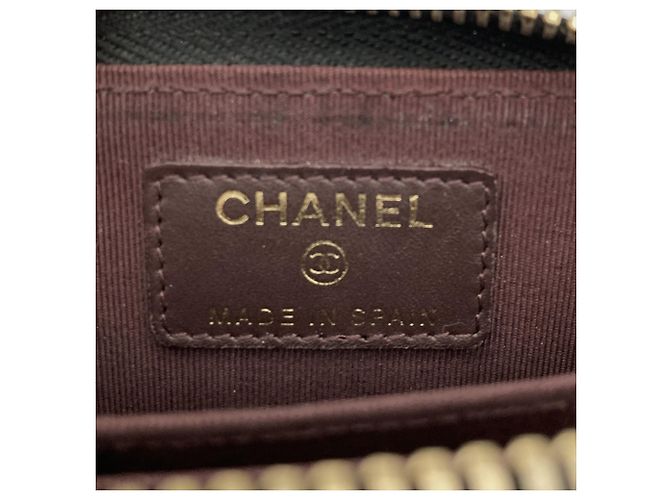 Chanel Münzbeutel aus schwarzem genarbtem Kalbsleder - Ansicht 4