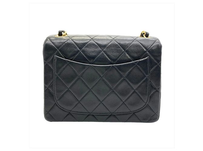 Borsa a spalla Mini Classic Matelassé Chanel Nero - vista 2