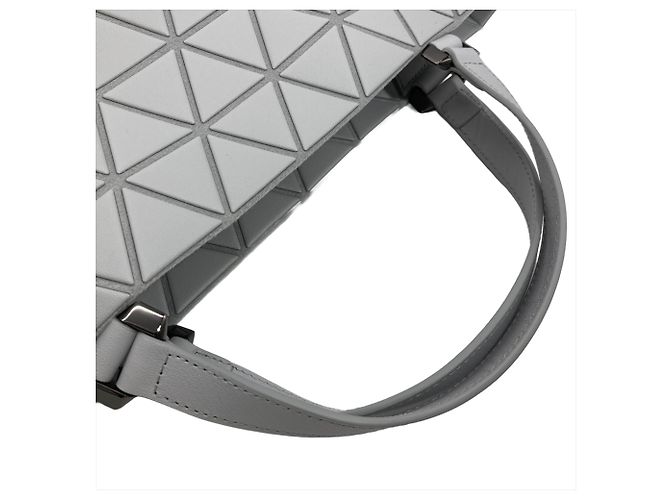 Borsa Issey Miyake BAOBAO in Gray Marrone - vista 6