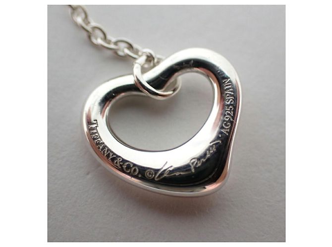 Brincos Tiffany & Co. 925 Heart - vista 5