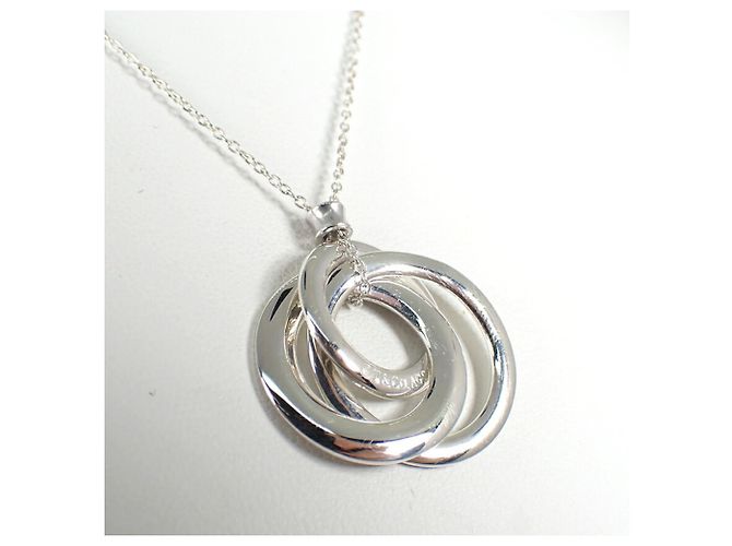 Collana con pendente Tiffany & Co. 925 1837 Triple Interlocking - vista 4