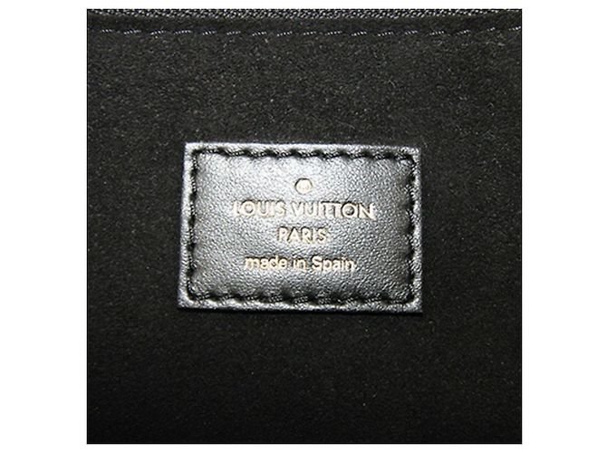 Borsa Louis Vuitton Monogram On My Side PM Nero Monogramma - vista 4