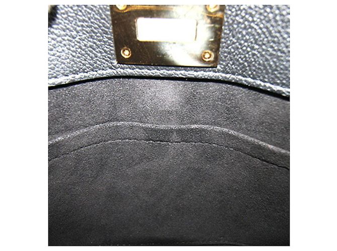 Borsa Louis Vuitton Monogram On My Side PM Nero Monogramma - vista 9