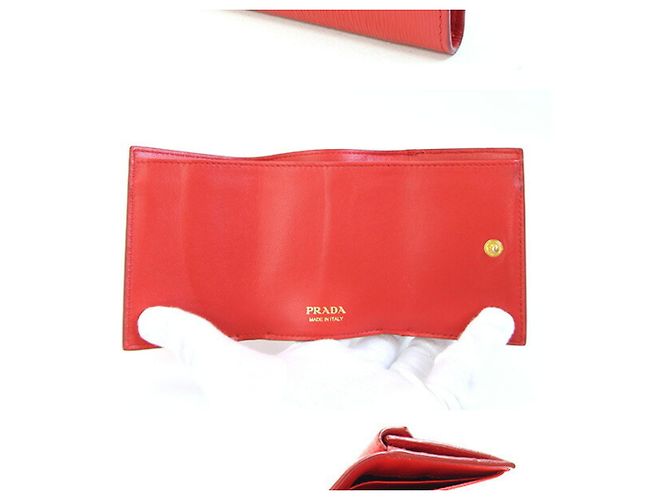 Cartera Prada Tri-fold 1MH021 en cuero rojo Roja - vista 2