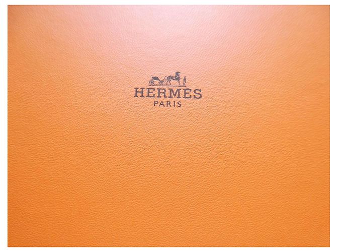 Boîte Hermès orange avec ruban pour sac a main hermès mini kelly 2 Marron - vue 2