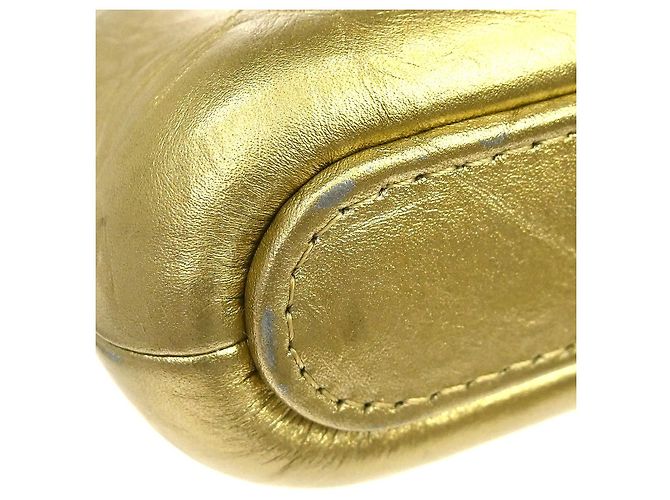 Chanel Gabrielle Double Zip Clutch mit Kette aus gestepptem, gealtertem Kalbsleder Golden - Ansicht 6