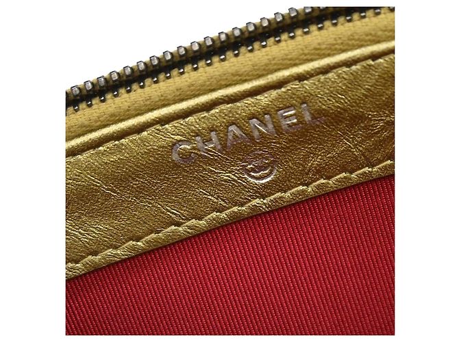 Chanel Gabrielle Double Zip Clutch mit Kette aus gestepptem, gealtertem Kalbsleder Golden - Ansicht 7