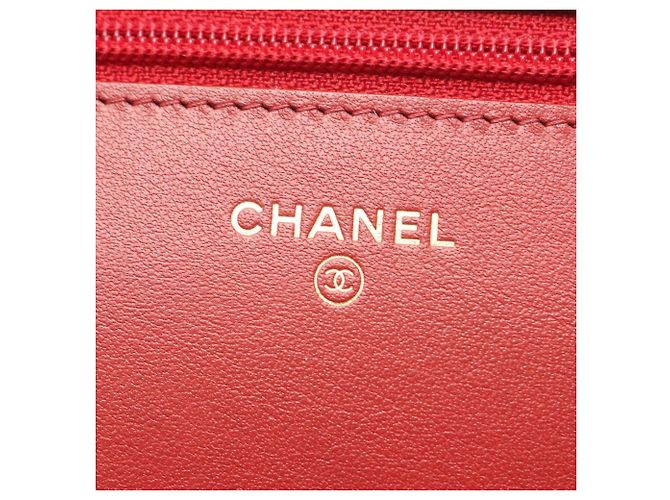 Borsa a tracolla Chanel 2.55 Matelassé Rosso - vista 4