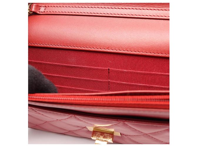 Borsa a tracolla Chanel 2.55 Matelassé Rosso - vista 6