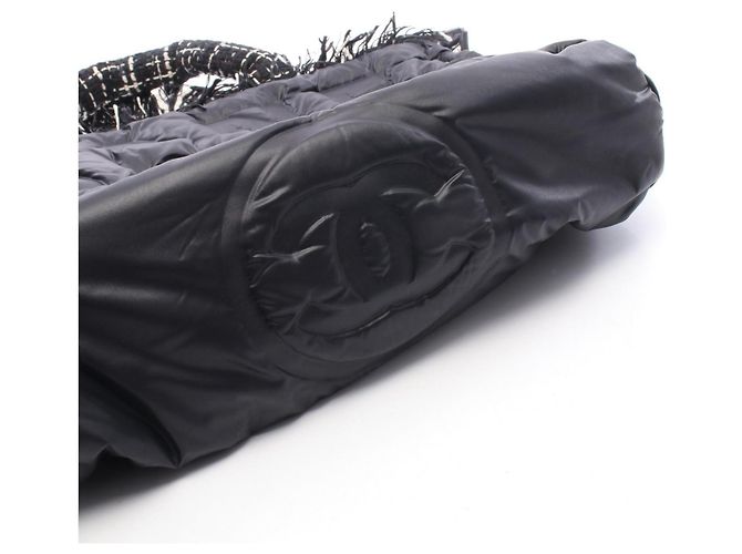 Borsa Tote 2-Way Chanel Doudoune Coconeige Nero Bianco - vista 6