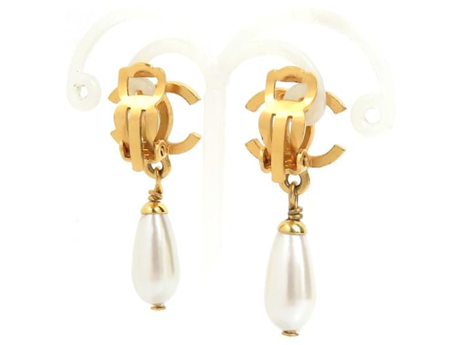 Orecchini a clip Chanel Oro e Bianco D'oro - vista 3