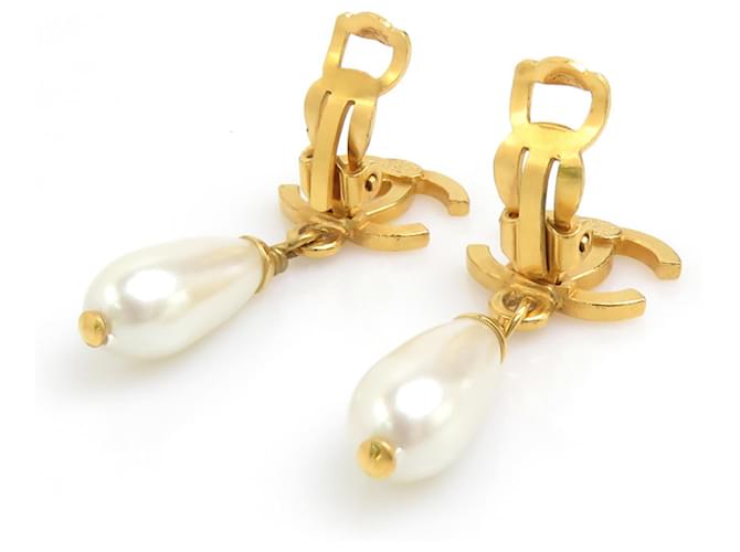 Orecchini a clip Chanel Oro e Bianco D'oro - vista 7