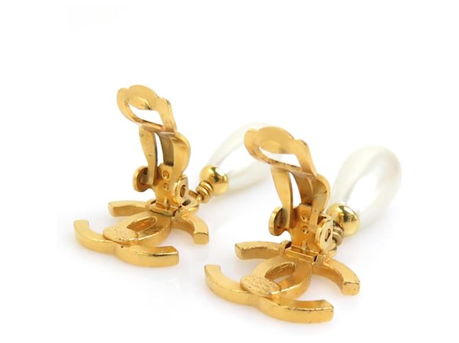Orecchini a clip Chanel Oro e Bianco D'oro - vista 8