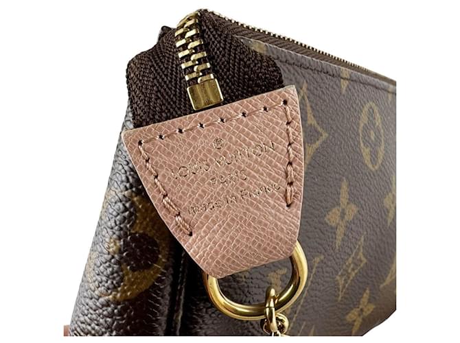 Louis Vuitton Mini Pochette Accessoires Marrone Beige - vista 11