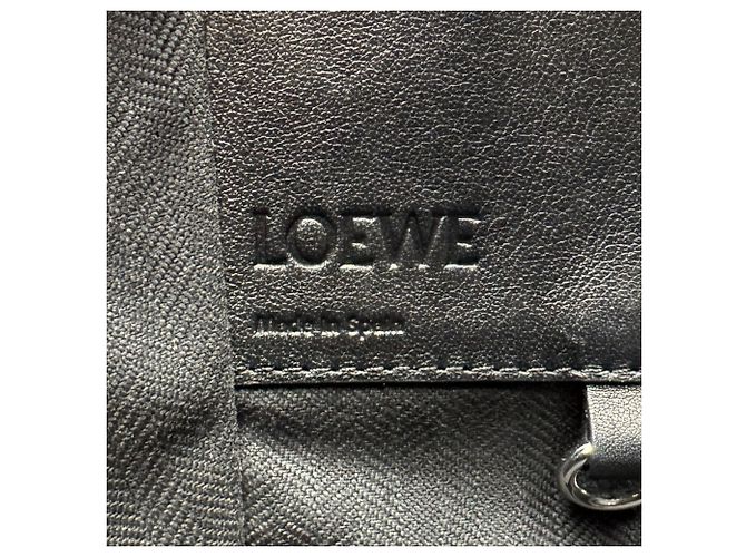 Bolsa de Ombro em Couro Loewe Hammock Preto Branco Bege - vista 12