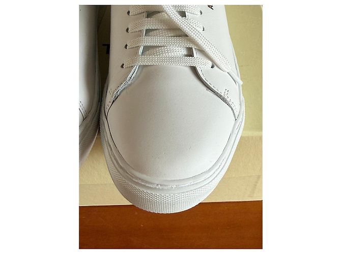Baskets Axel Arigato en cuir blanc Taille 41 - vue 11