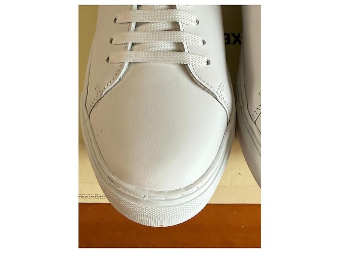 Baskets Axel Arigato en cuir blanc Taille 41 - vue 12
