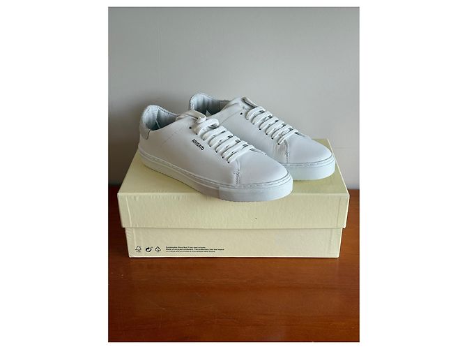Baskets Axel Arigato en cuir blanc Taille 41 - vue 3