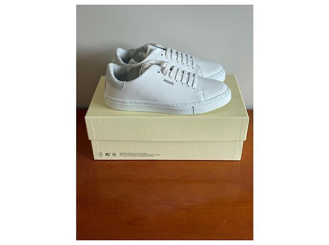 Baskets Axel Arigato en cuir blanc Taille 41 - vue 4
