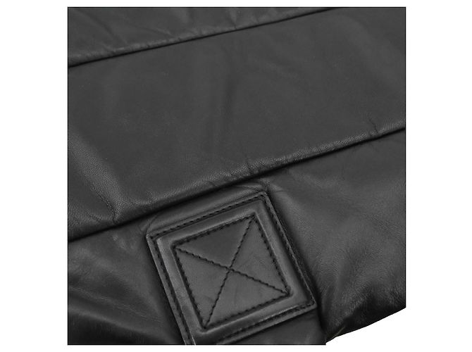 Bolso Tote Reversible Chanel Coco Cocoon de Piel de Cordero Acolchada Medium Negro - vista 7