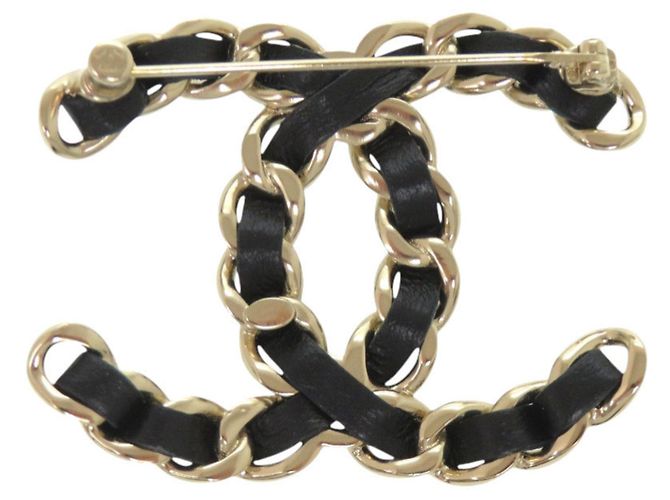 Spilla Chanel Coco Mark con motivo a catena Nero D'oro - vista 2